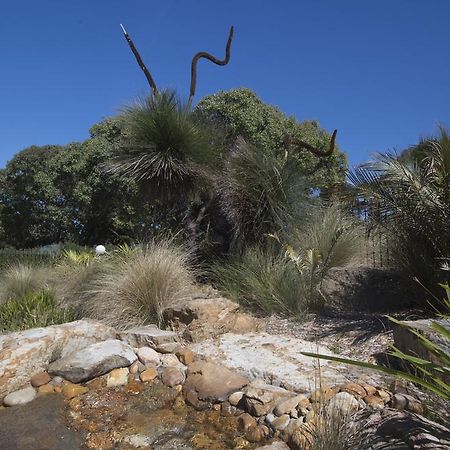 The Lakes Beachfront Holiday Park Lake Tyers Beach Exterior foto