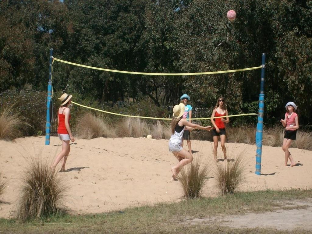 The Lakes Beachfront Holiday Park Lake Tyers Beach Exterior foto