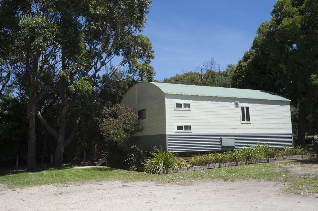 The Lakes Beachfront Holiday Park Lake Tyers Beach Exterior foto