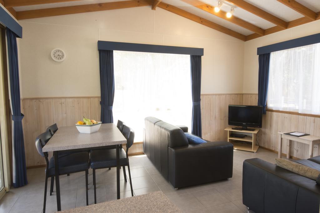 The Lakes Beachfront Holiday Park Lake Tyers Beach Exterior foto