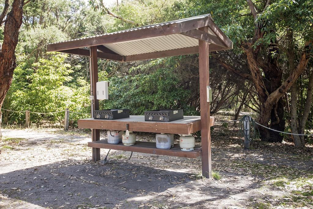 The Lakes Beachfront Holiday Park Lake Tyers Beach Exterior foto