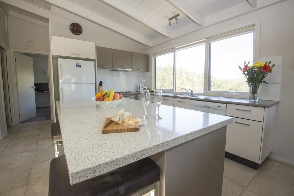 The Lakes Beachfront Holiday Park Lake Tyers Beach Exterior foto